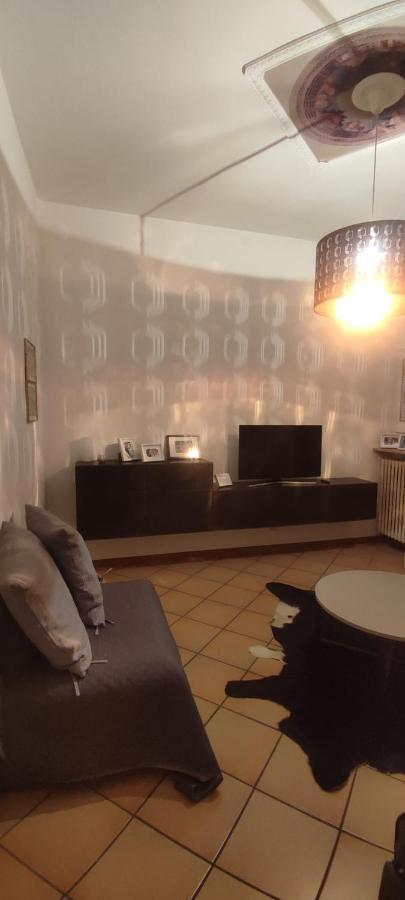 Palazzo Altavilla Deluxe ปาร์มา ภายนอก รูปภาพ
